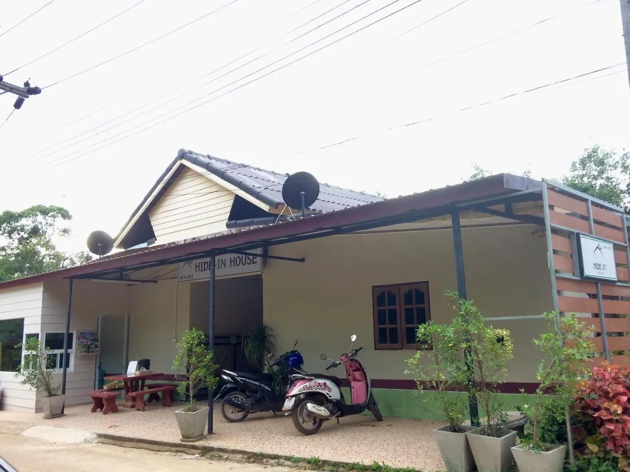 Hide-In House Hotel Koh Lanta Thailand