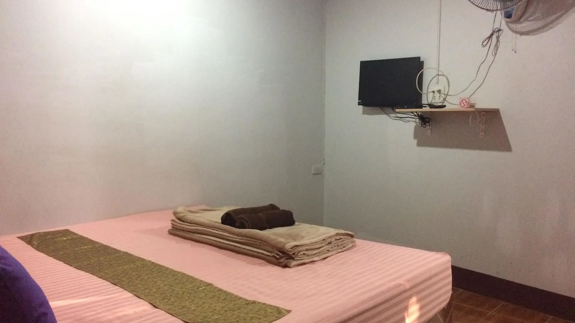 Hide-In House Hotel Koh Lanta Guest house