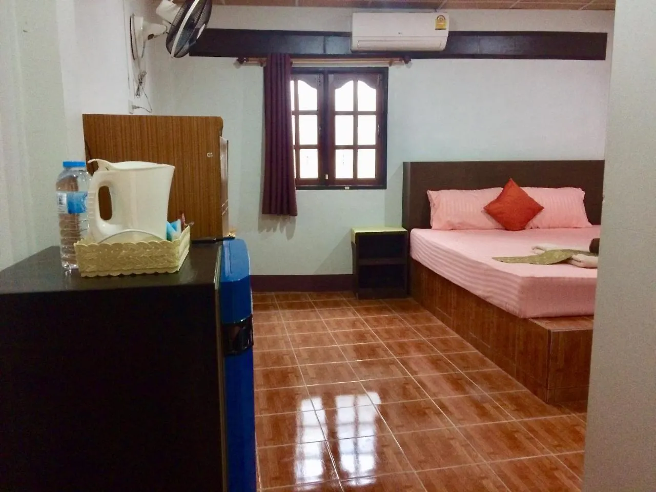Hide-In House Hotel Ko Lanta Gasthuis